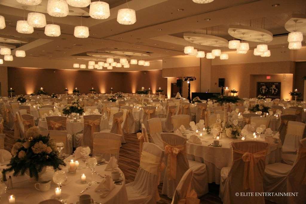 I Hotel And Illinois Conference Center - Шампейн Удобства фото